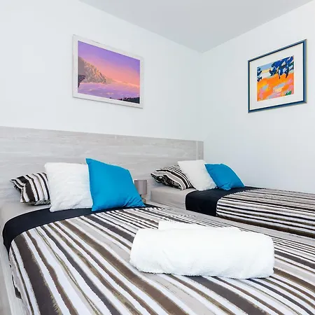 Apartmán Lazarin *