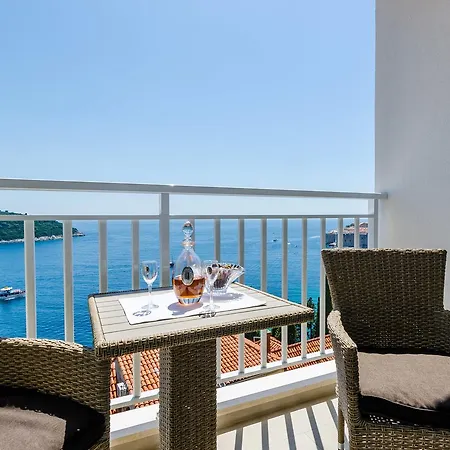 شقة Lazarin دوبروفينك